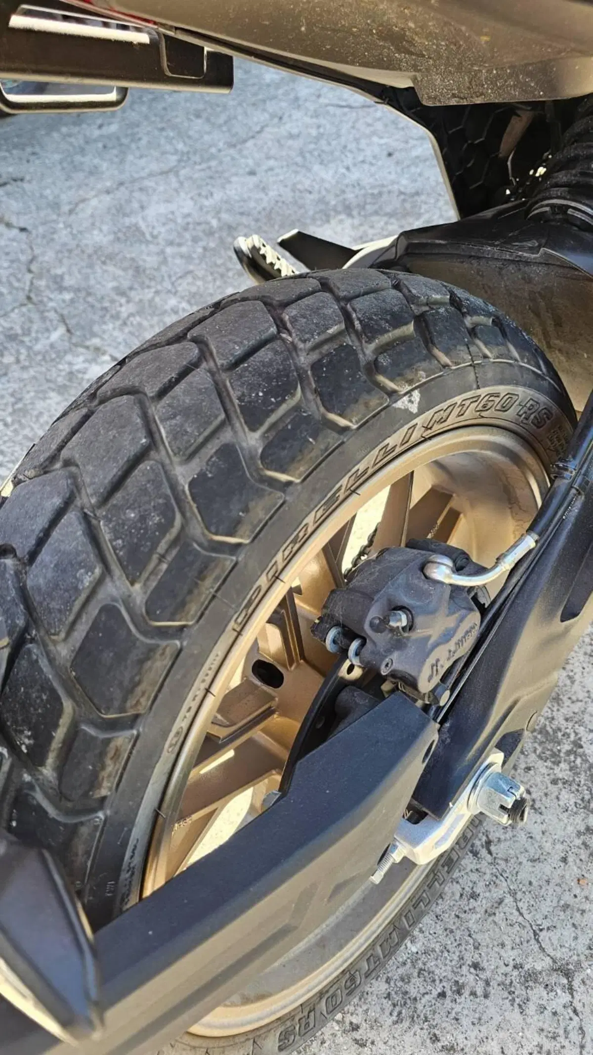 CFMOTO 700CL-X Heritage (2021 - 26) (4)
