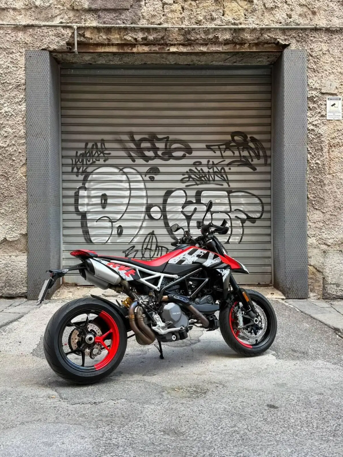 Ducati Hypermotard 950 RVE (2022 - 25) (13)