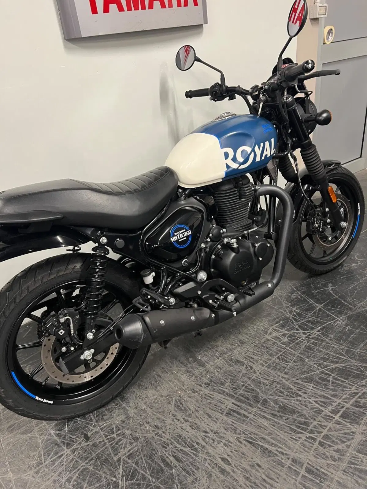 Royal Enfield HNTR 350 (2022 - 26) (4)