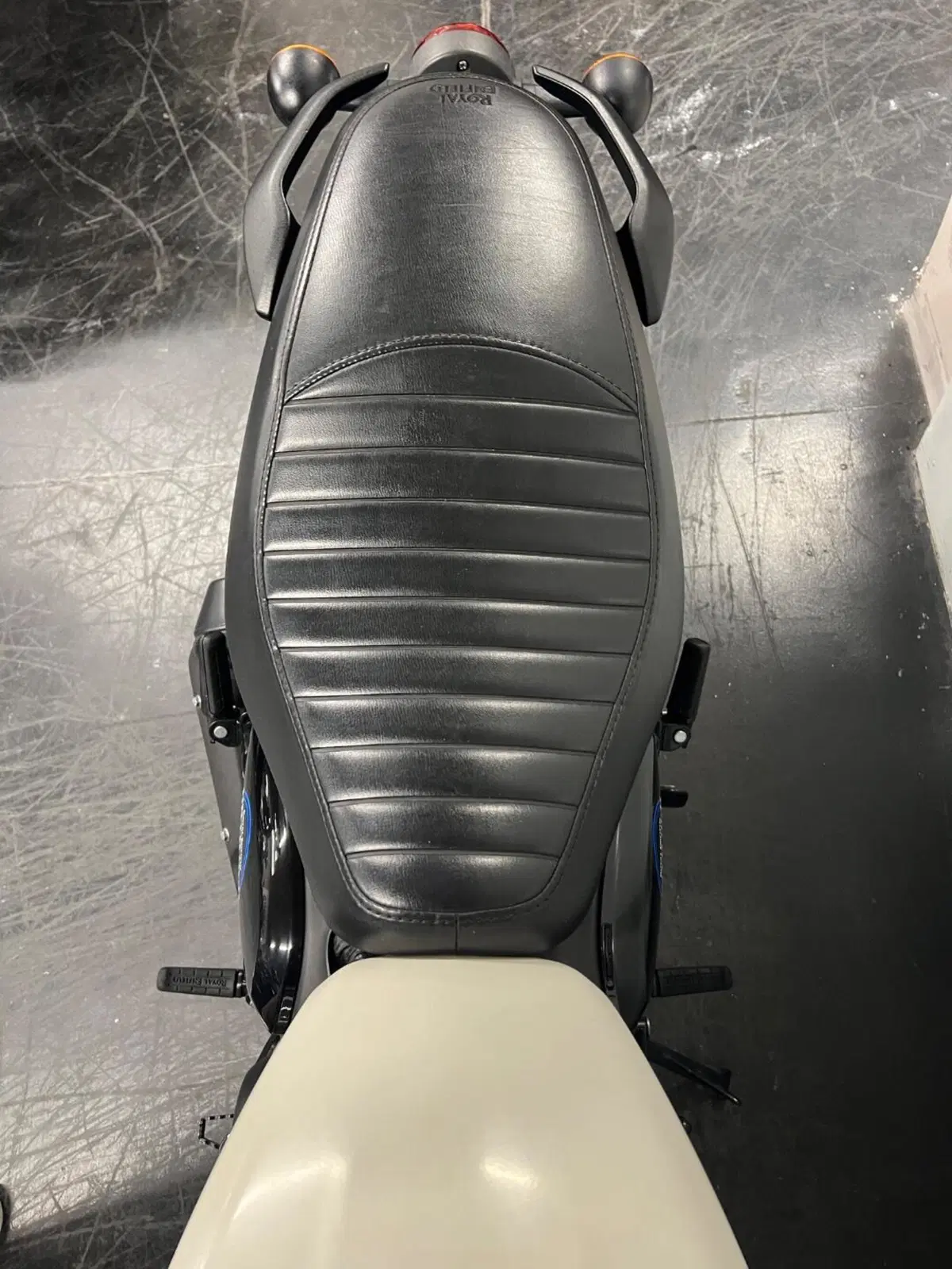 Royal Enfield HNTR 350 (2022 - 26) (8)