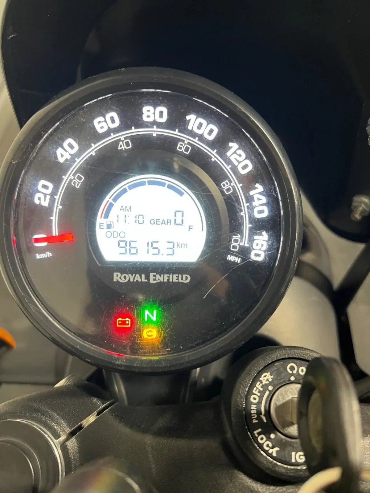 Royal Enfield HNTR 350 (2022 - 26) (10)