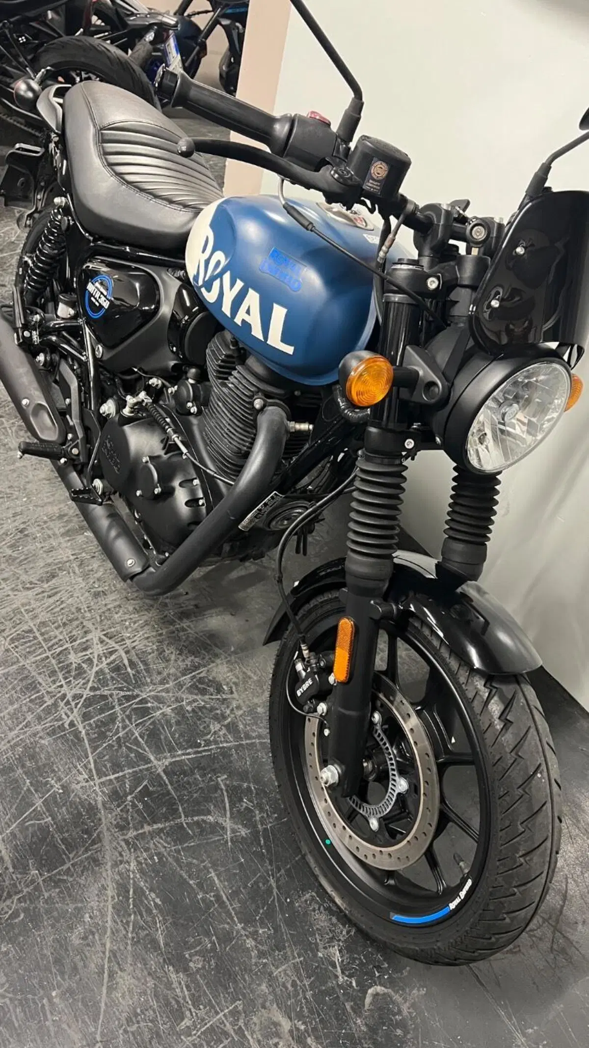 Royal Enfield HNTR 350 (2022 - 26) (11)