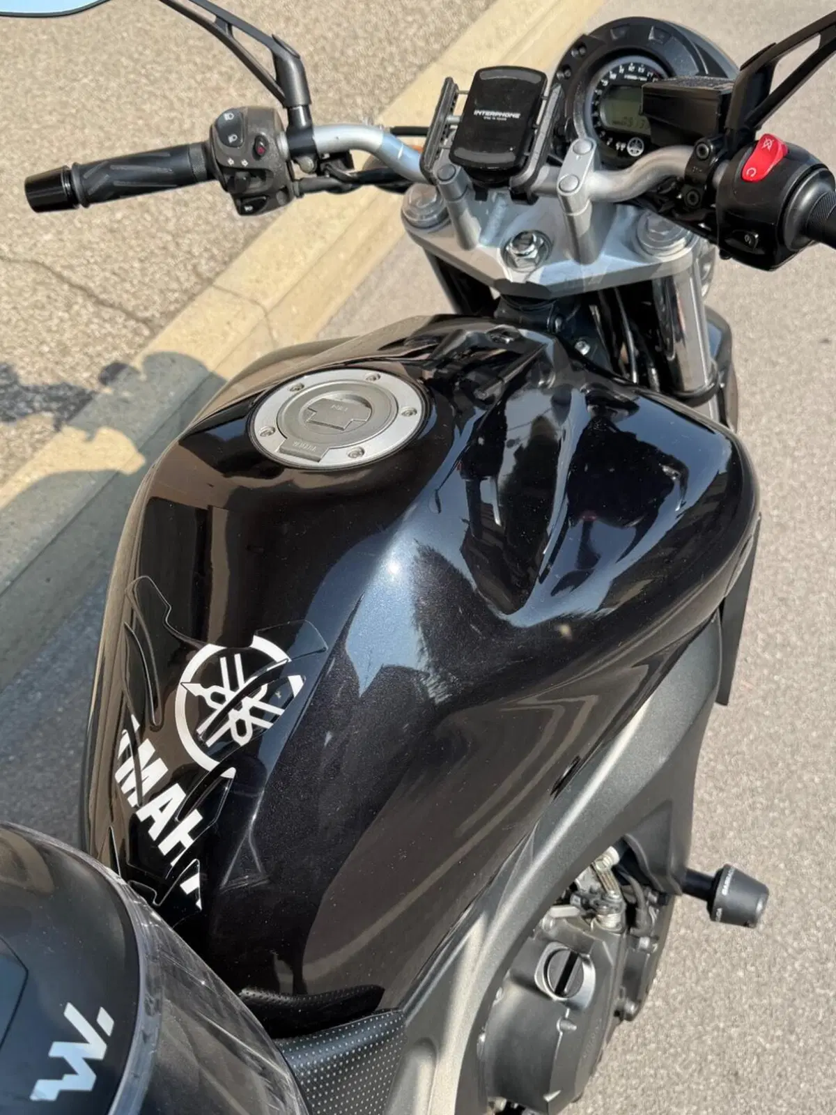 Yamaha FZ6 (2004 - 07) (11)