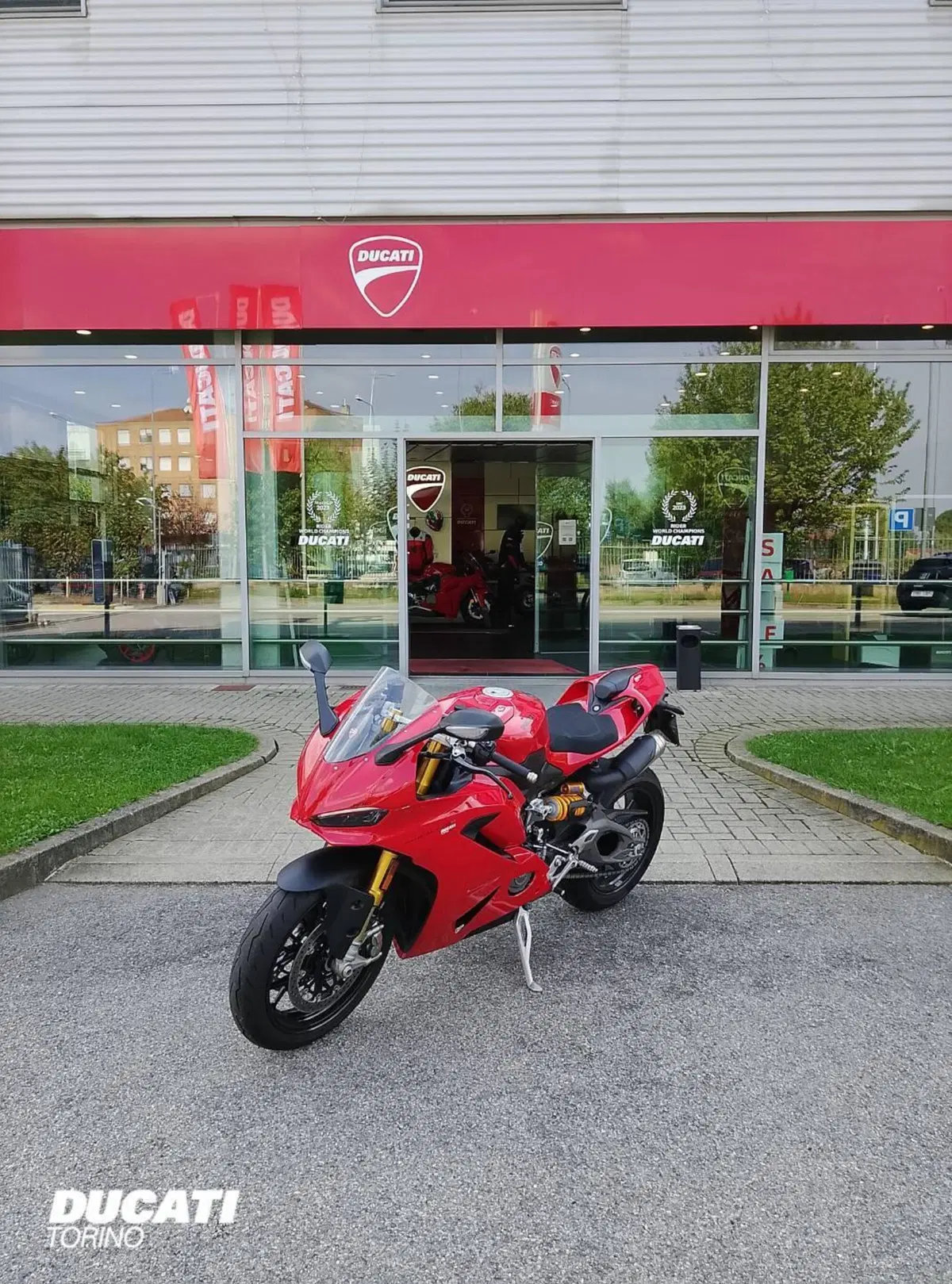 Ducati Panigale V2 S (2025 - 26) (3)