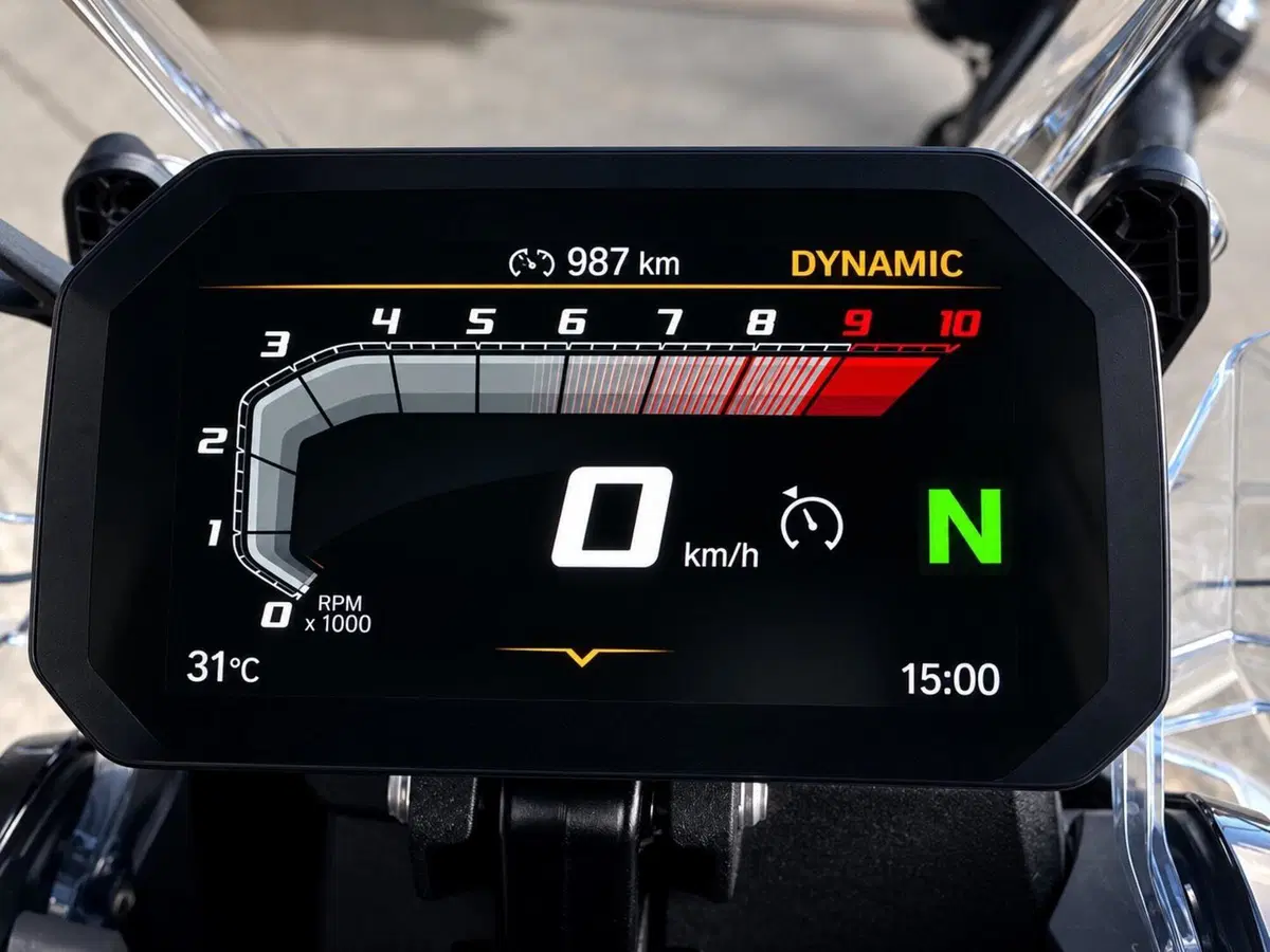 Bmw R 1300 GS Adventure Triple Black (2025 - 26) (4)