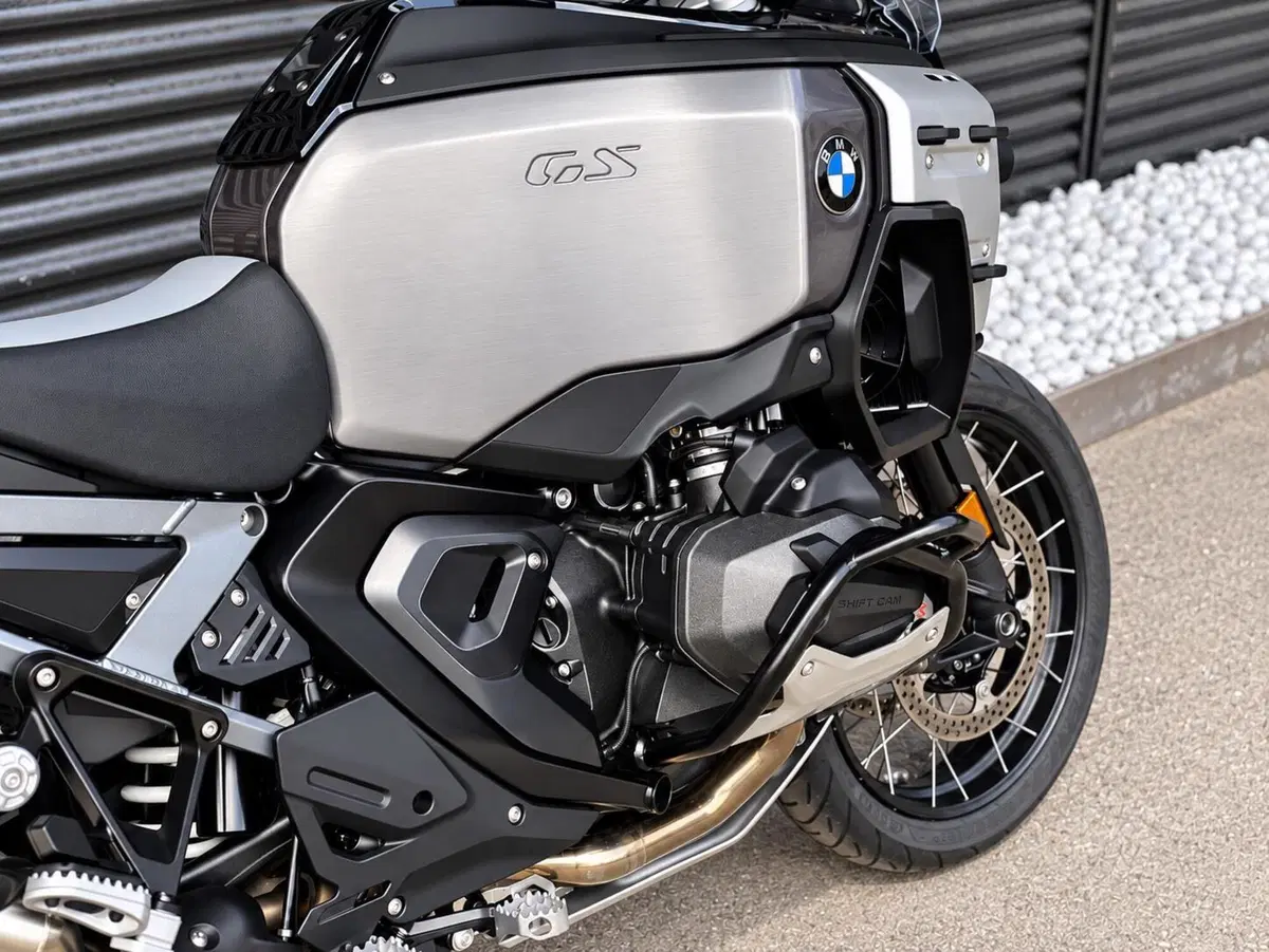 Bmw R 1300 GS Adventure Triple Black (2025 - 26) (5)