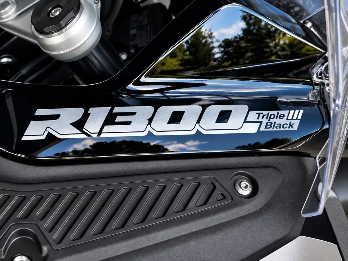 Bmw R 1300 GS Adventure Triple Black (2025 - 26) (8)