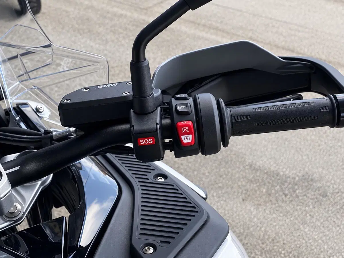 Bmw R 1300 GS Adventure Triple Black (2025 - 26) (16)