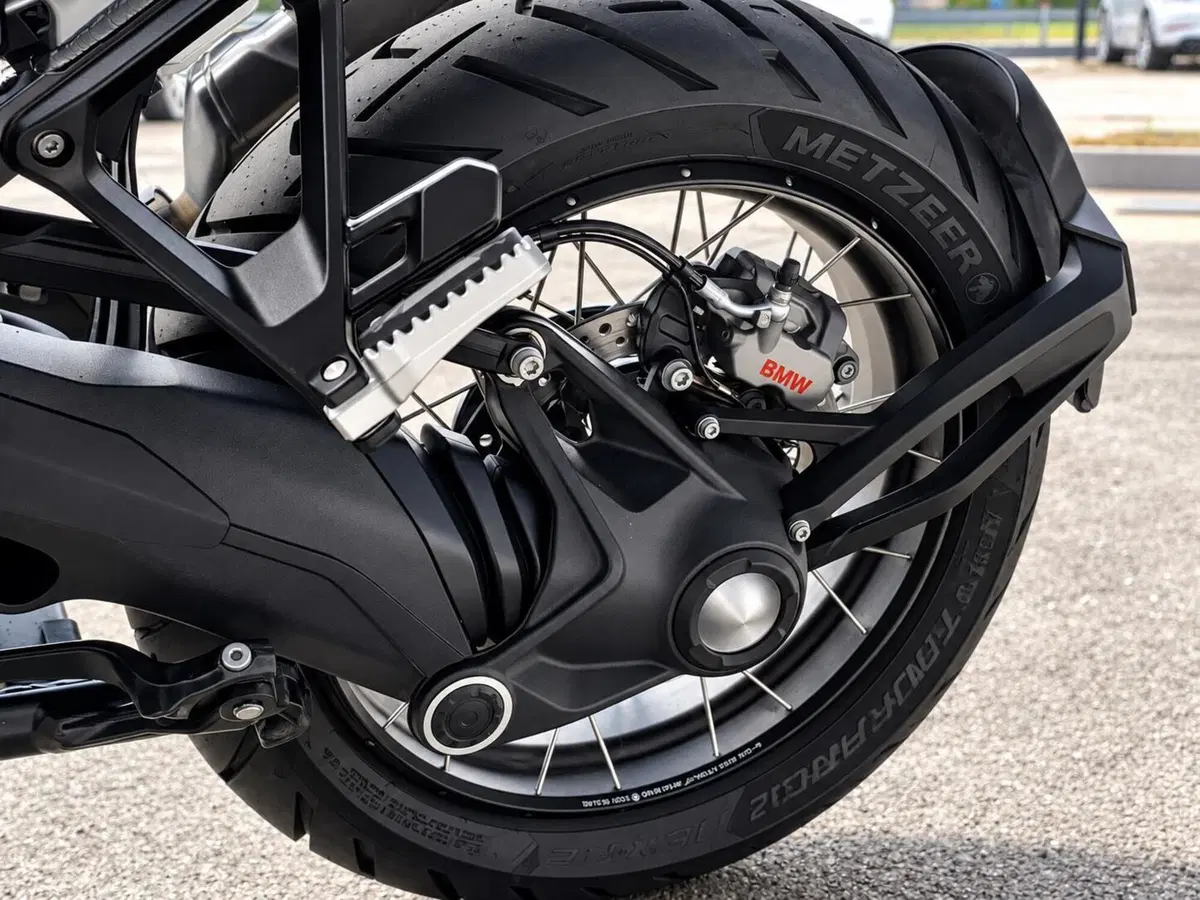 Bmw R 1300 GS Adventure Triple Black (2025 - 26) (12)