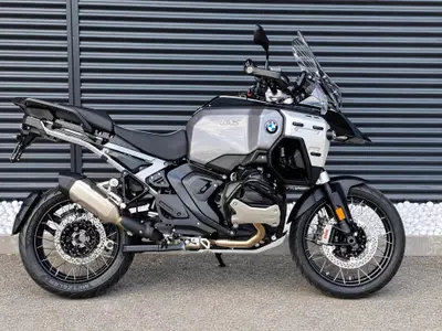 Bmw R 1300 GS Adventure Triple Black (2025 - 26) usata