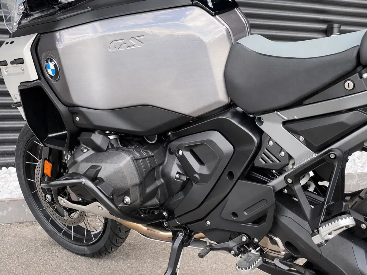 Bmw R 1300 GS Adventure Triple Black (2025 - 26) (6)