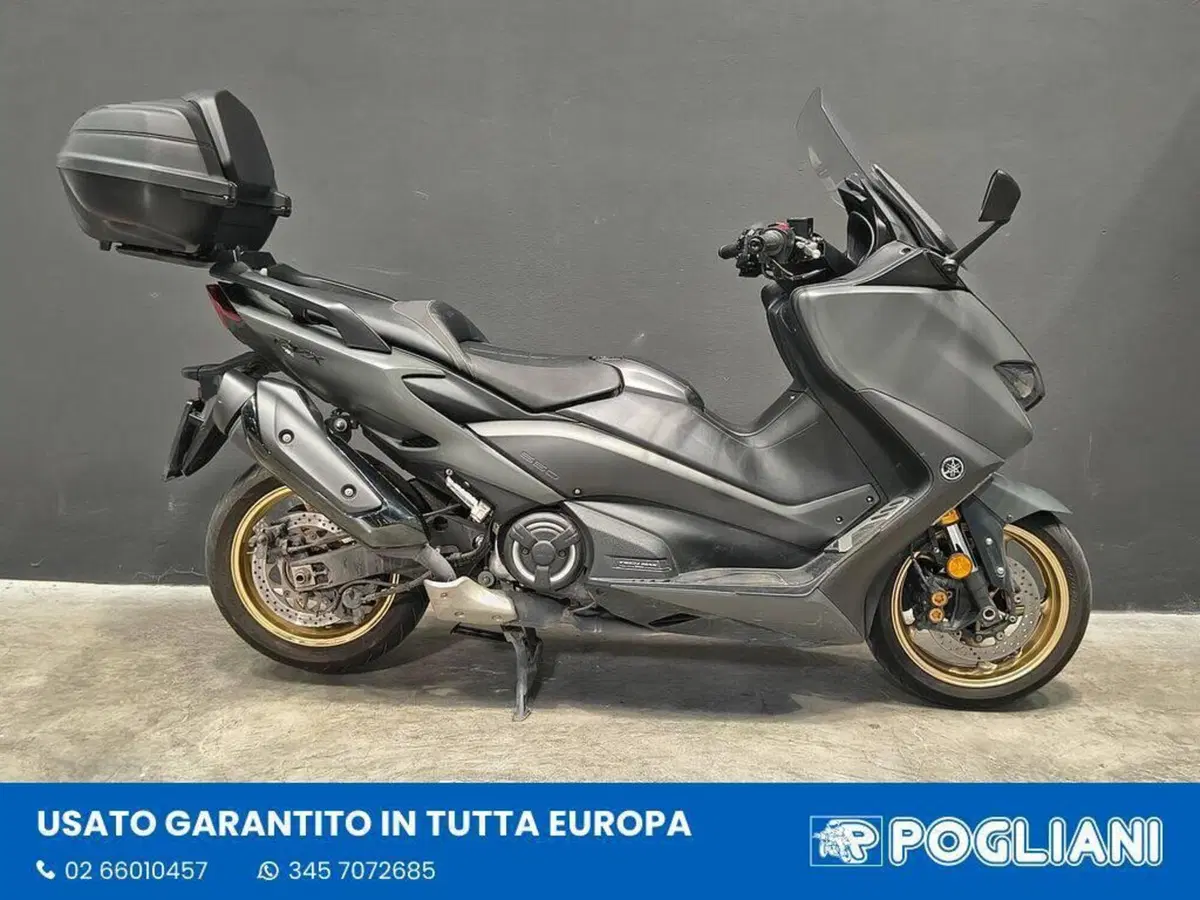 Yamaha T-Max 560 Tech Max (2020)