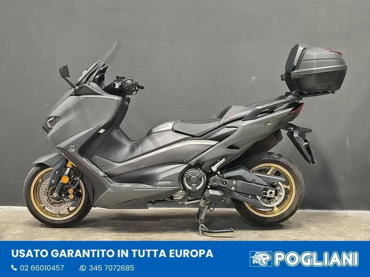 Yamaha T-Max 560 Tech Max (2020) (5)