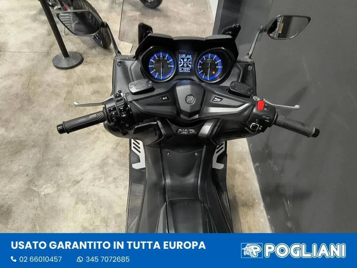 Yamaha T-Max 560 Tech Max (2020) (14)