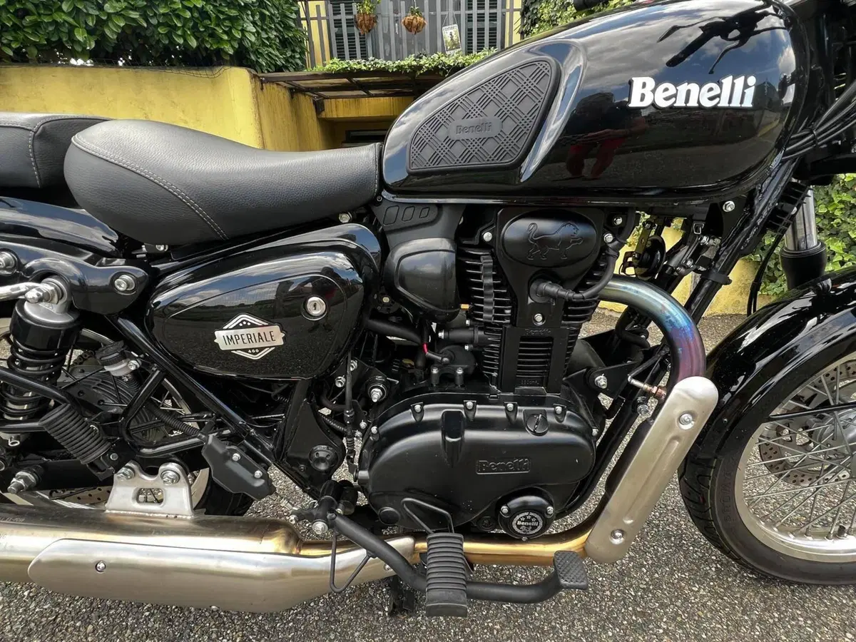 Benelli Imperiale 400 (2021 - 25) (2)
