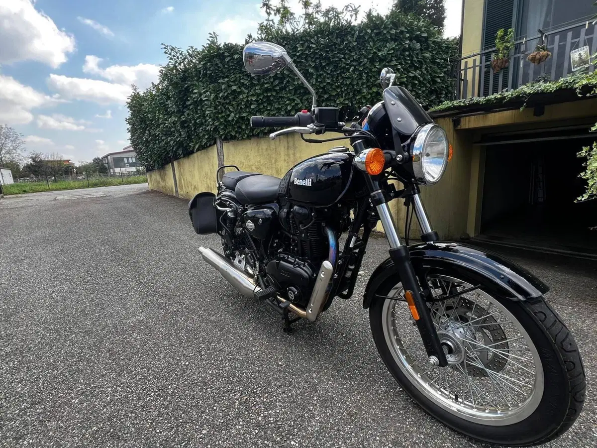 Benelli Imperiale 400 (2021 - 25) (3)