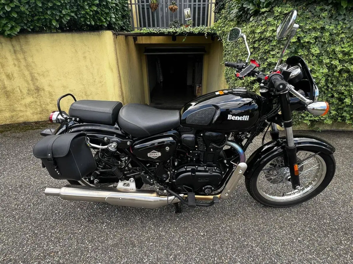 Benelli Imperiale 400 (2021 - 25) (4)