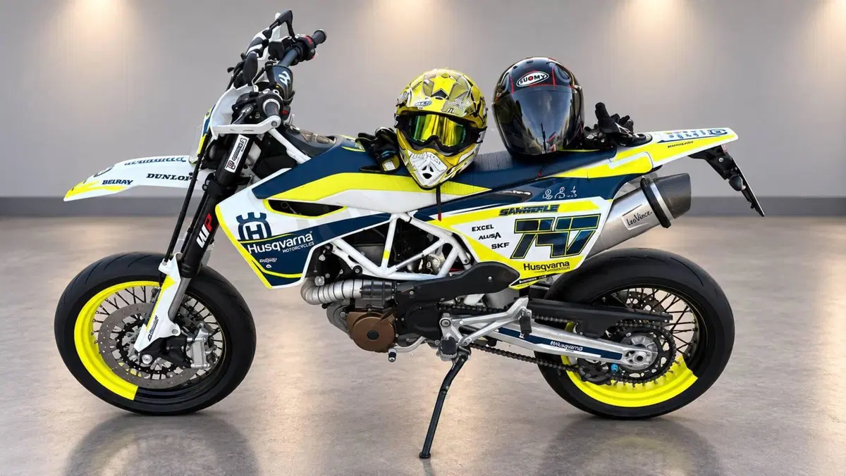 Husqvarna 701 Supermoto (2017 - 19)