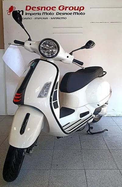 Vespa GTS 300 Super Sport (2023 - 24) usata