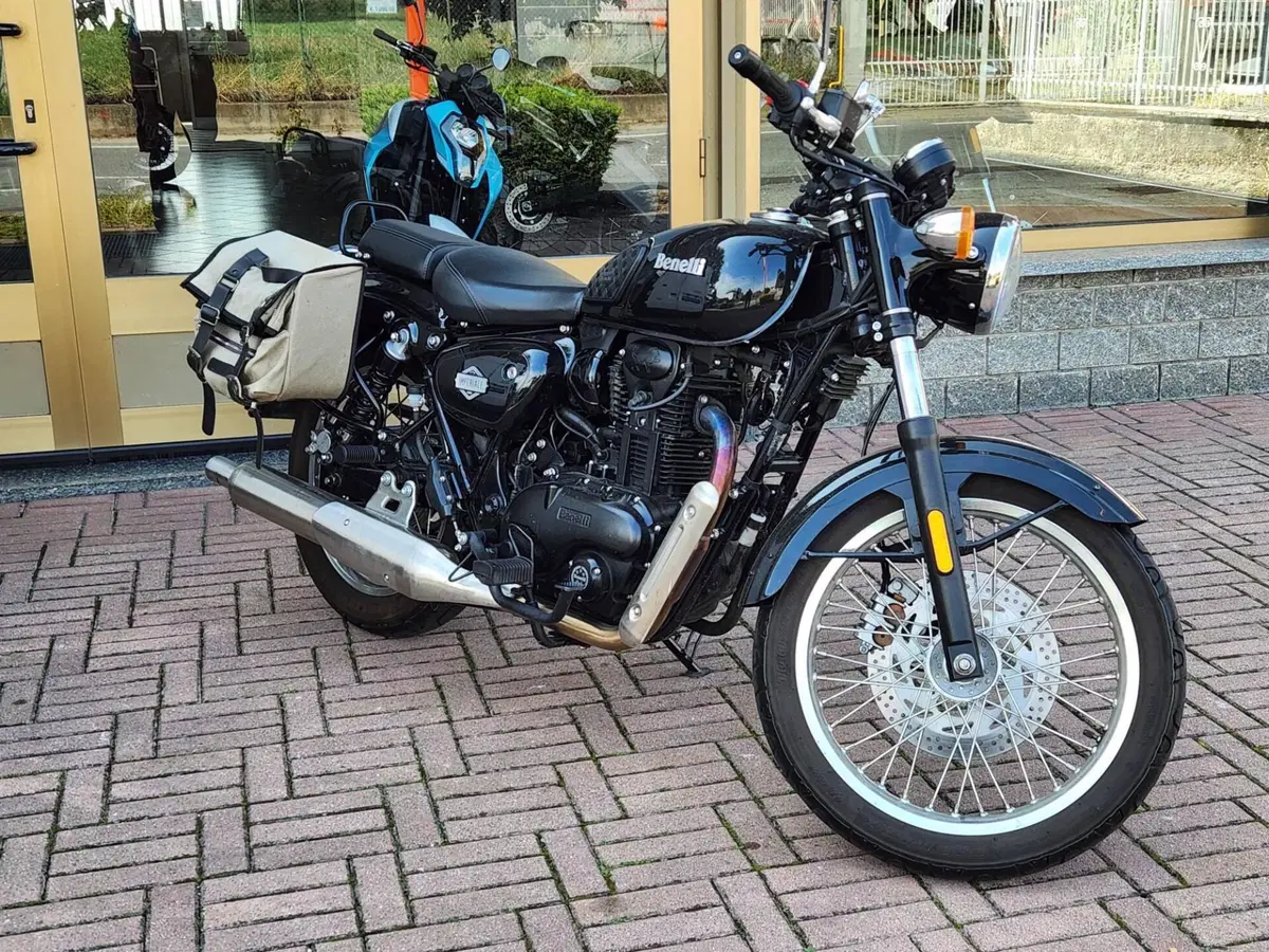 Benelli Imperiale 400 (2021 - 25) (2)