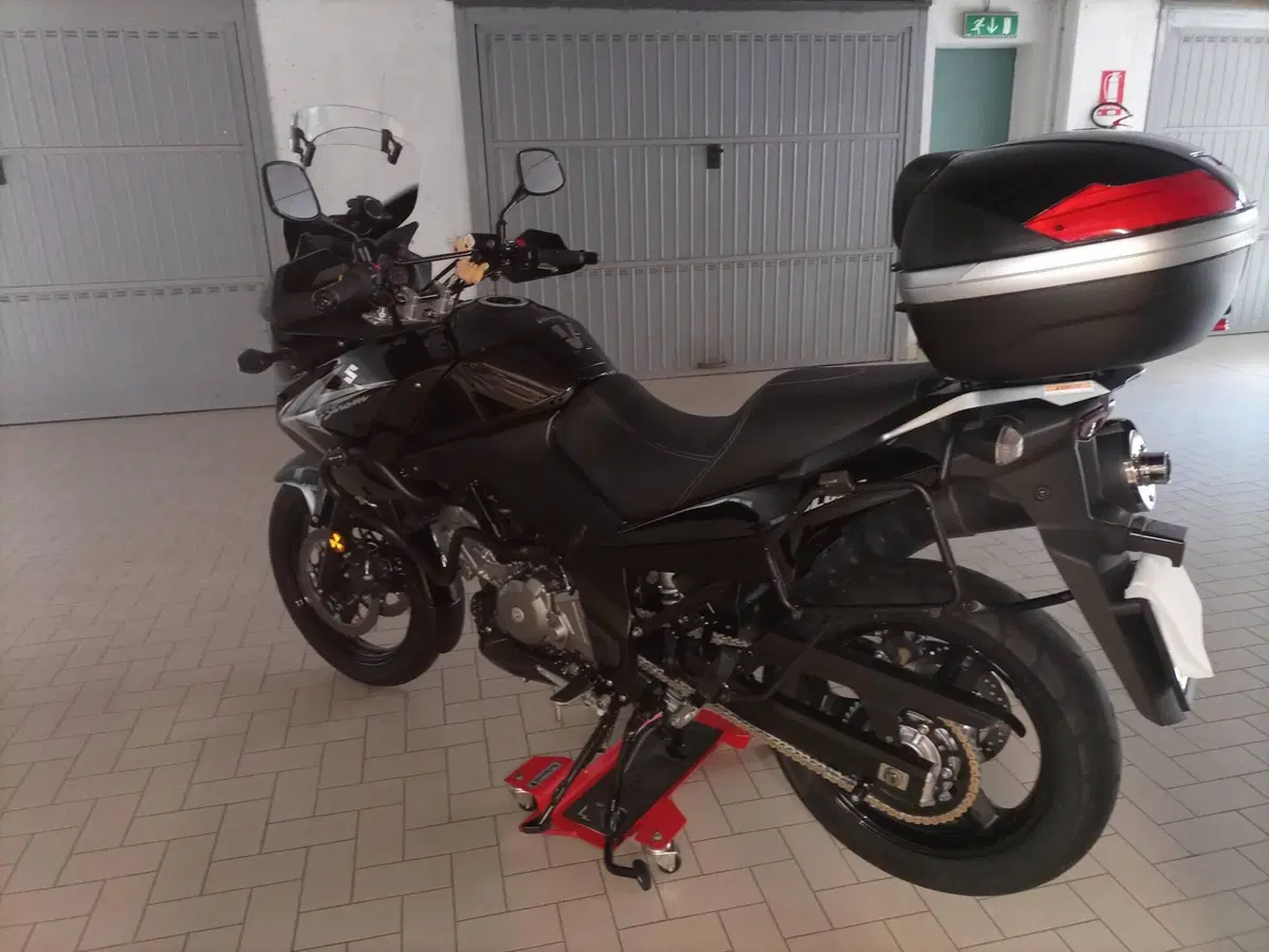 Suzuki V-Strom 650 Traveller ABS (2008 - 11) (5)