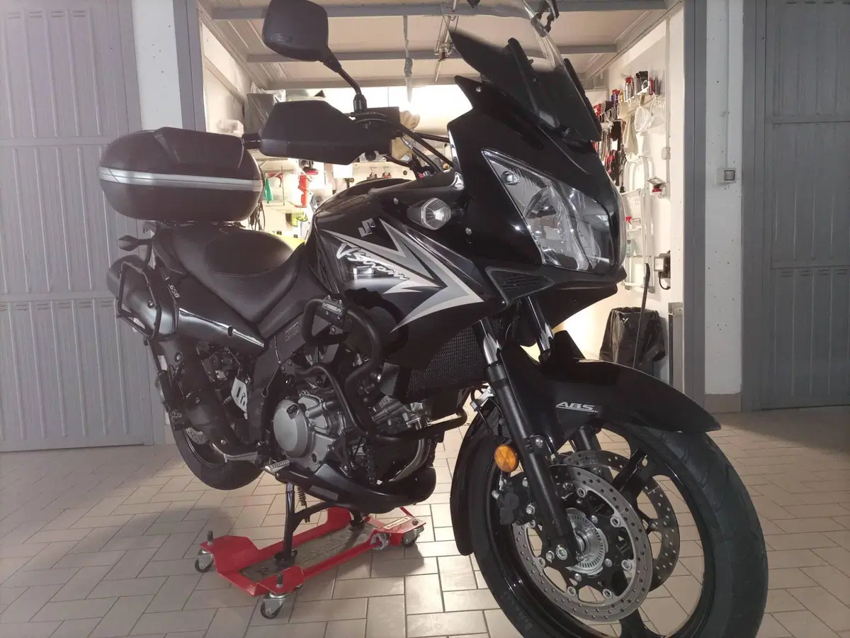 Suzuki V-Strom 650 Traveller ABS (2008 - 11)