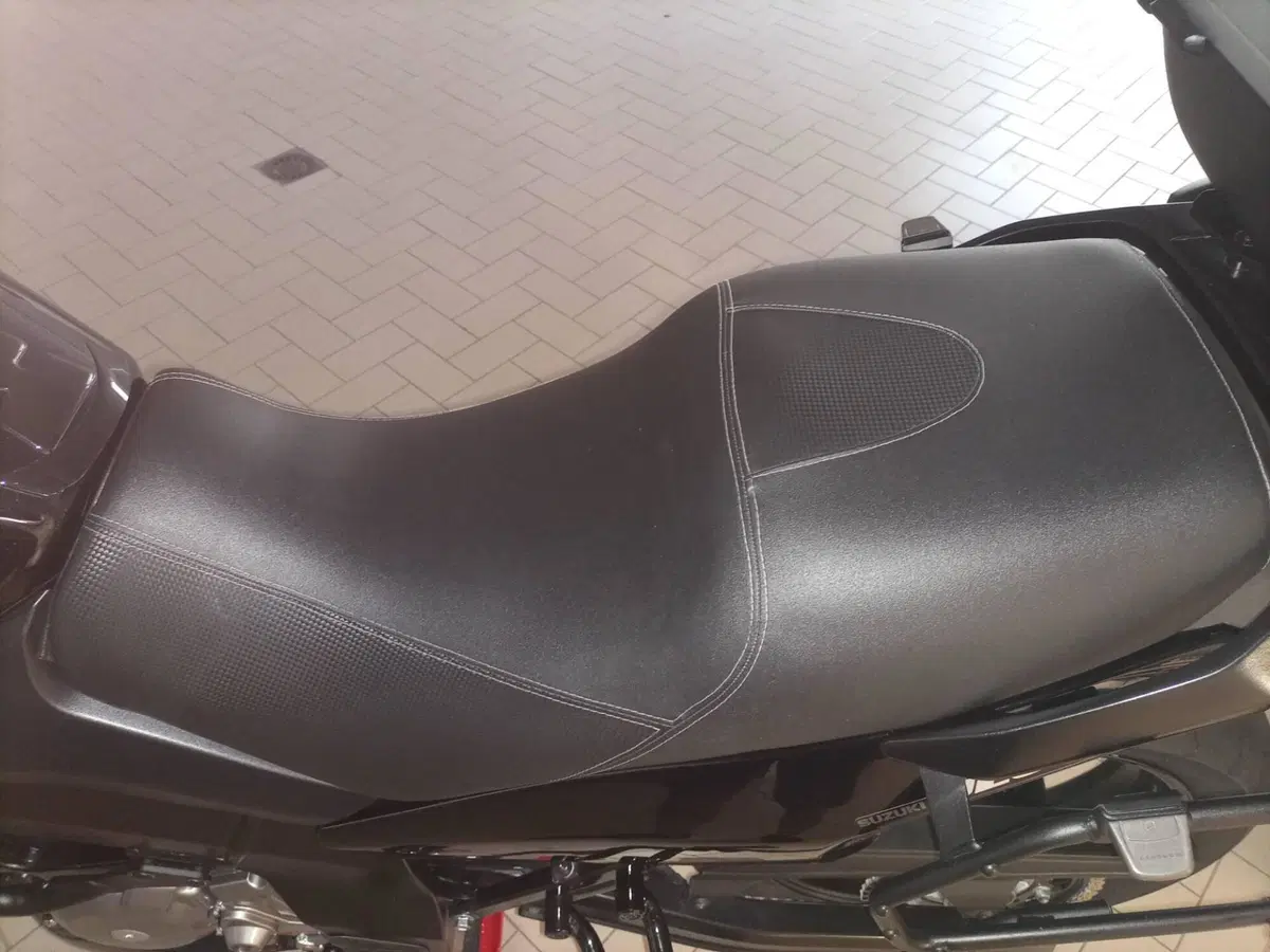 Suzuki V-Strom 650 Traveller ABS (2008 - 11) (9)