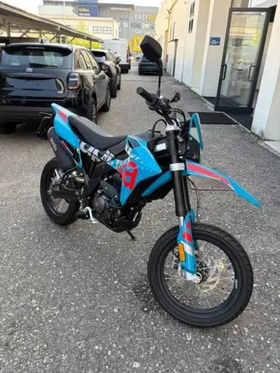 Aprilia SX 125 (2025 - 26) usata