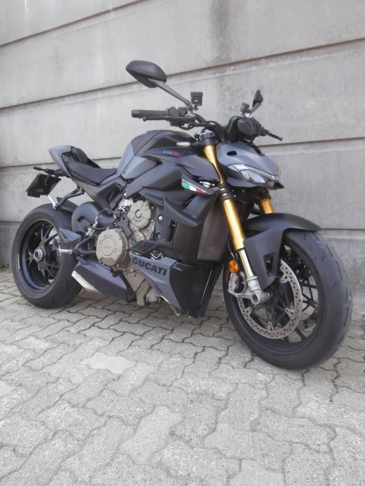 Ducati Streetfighter V4 S (2023 - 24)