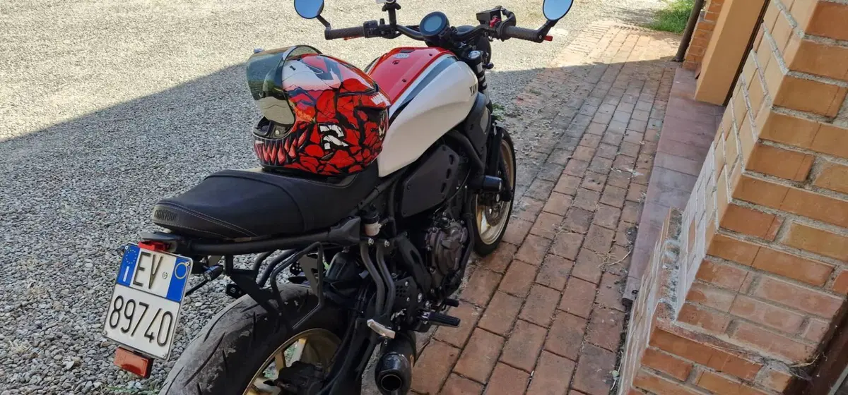 Yamaha XSR 700 (2021) (3)
