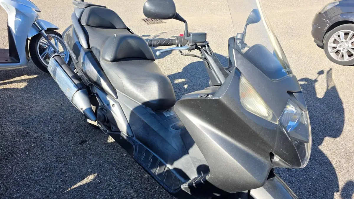 Honda Silver Wing 400 (2006 - 09) (3)