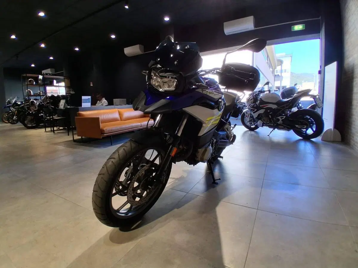 Bmw F 750 GS (2021 - 24) (4)
