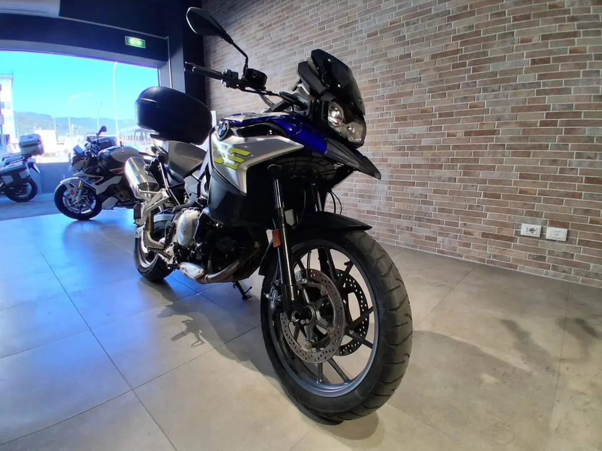 Bmw F 750 GS (2021 - 24) (2)