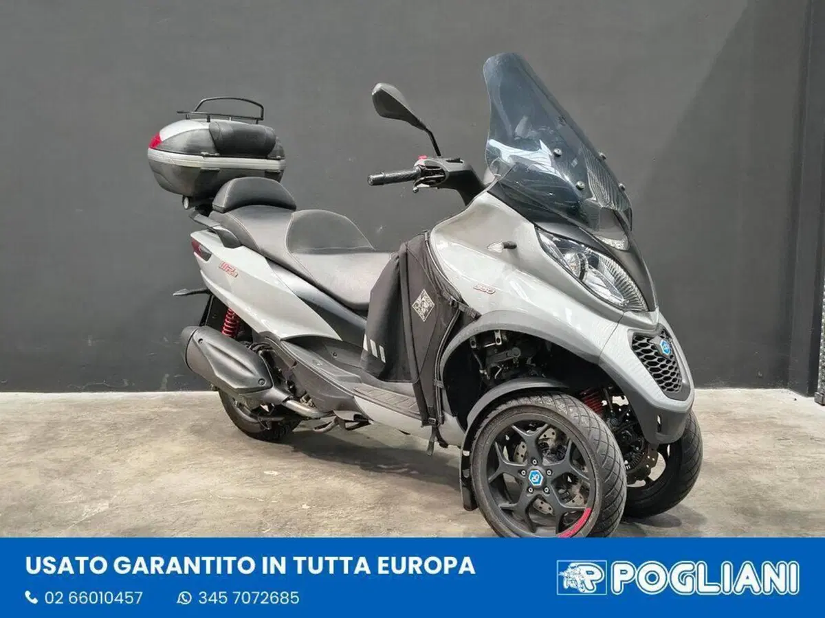 Piaggio Mp3 350 ie ABS (2018 - 19) (2)