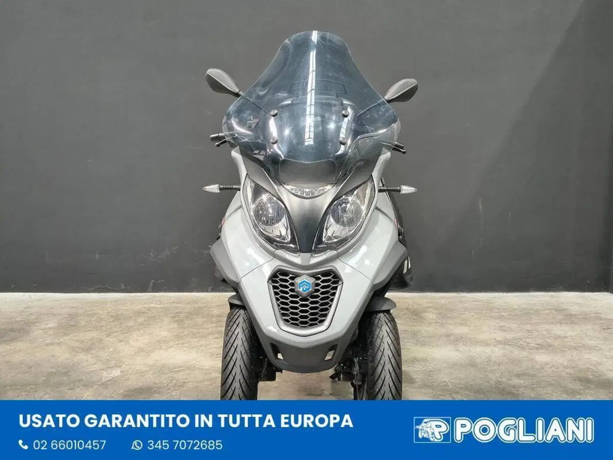 Piaggio Mp3 350 ie ABS (2018 - 19) (3)