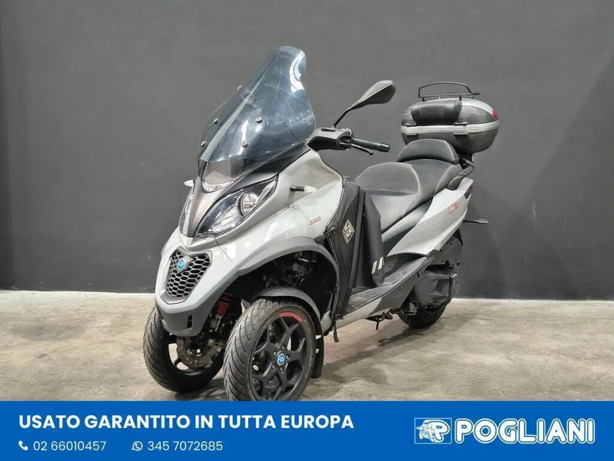 Piaggio Mp3 350 ie ABS (2018 - 19) (4)
