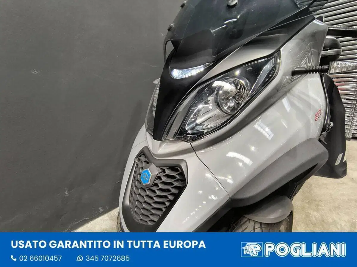 Piaggio Mp3 350 ie ABS (2018 - 19) (8)