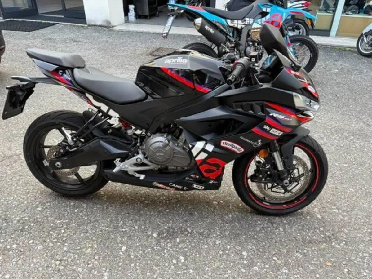 Aprilia RS 457 GP Replica (2026) (4)