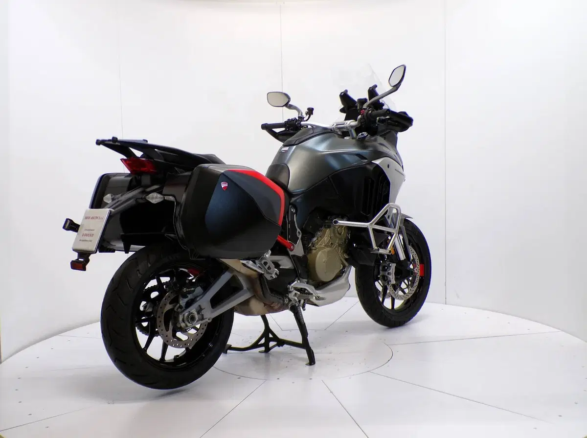 Ducati Multistrada V4 S (2021 - 24) (6)