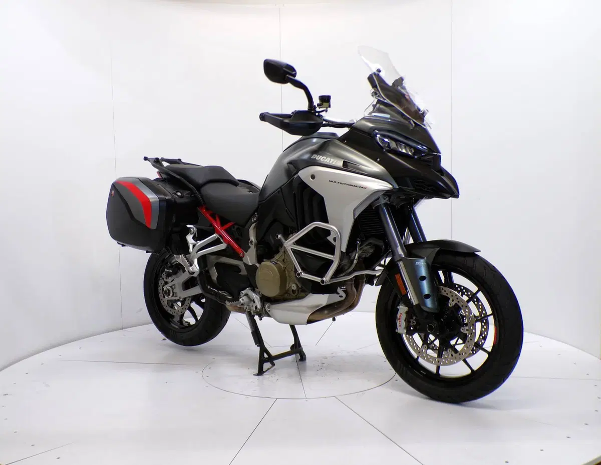 Ducati Multistrada V4 S (2021 - 24) (2)