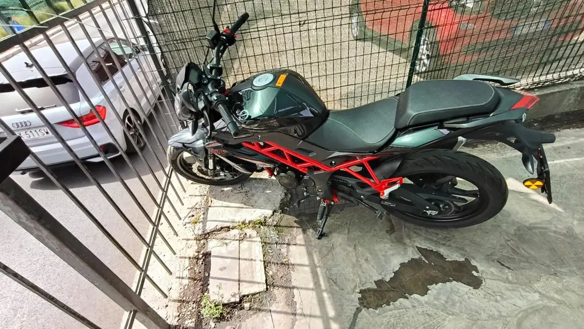 Benelli BN 125 (2021 - 25) (3)