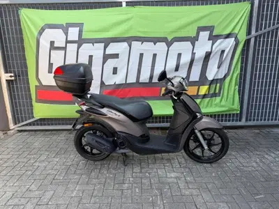 Piaggio Liberty 50 3V S (2021 - 24) usata
