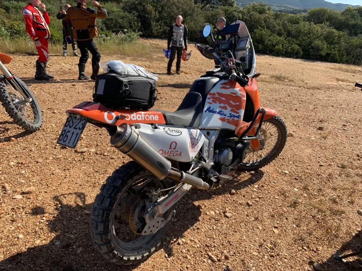 Honda Africa Twin XRV 750 (1993 - 95) (2)