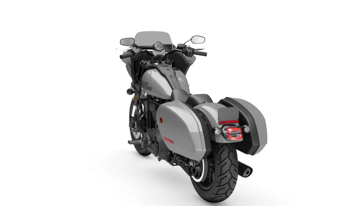 Harley-Davidson Low Rider ST (2025 - 26) (4)