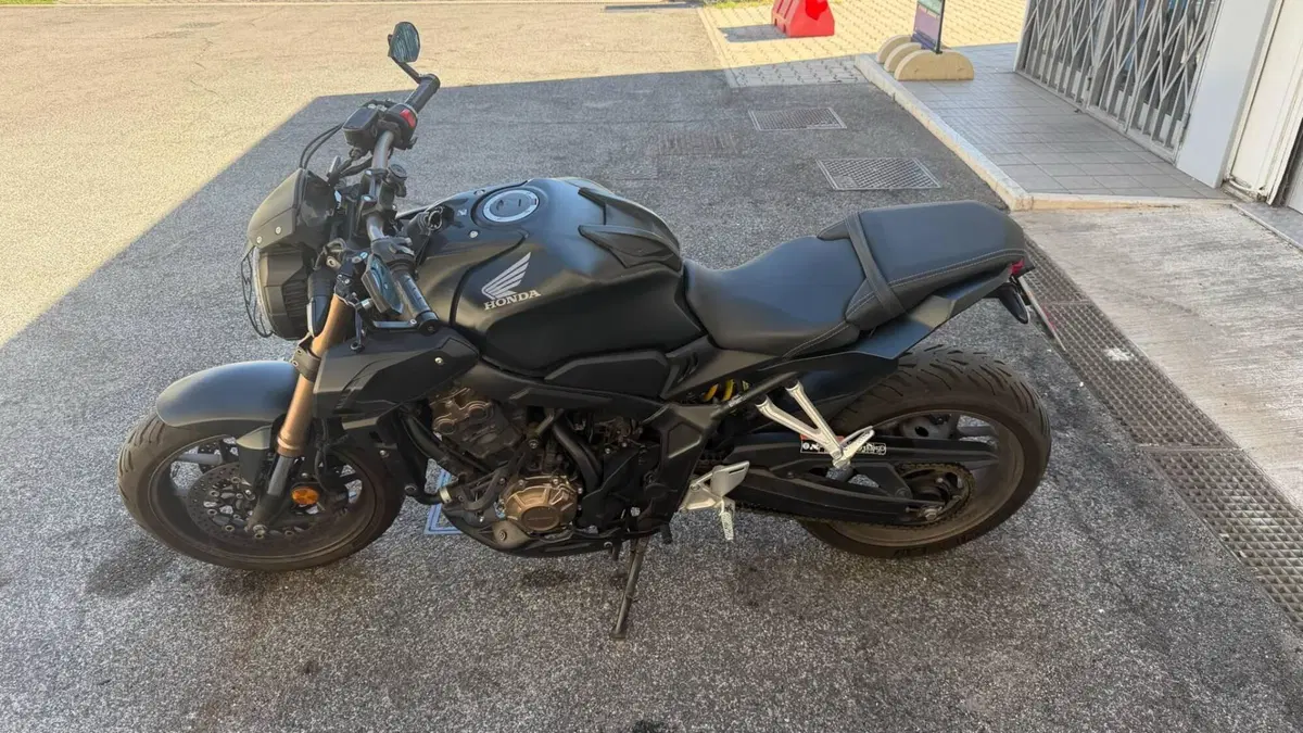 Honda CB 650 R (2021 - 23)