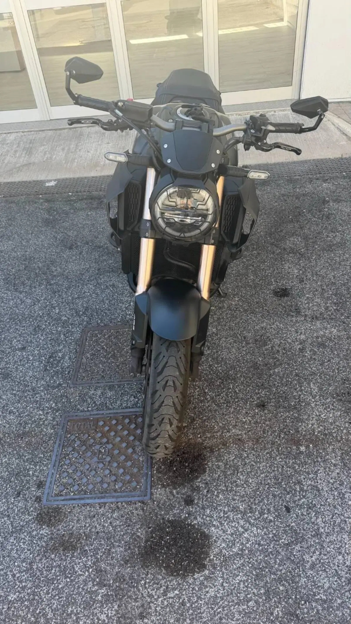 Honda CB 650 R (2021 - 23) (3)