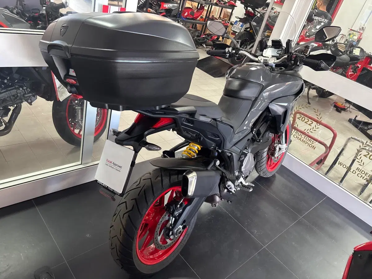 Ducati Multistrada V2 S (2022 - 24) (2)