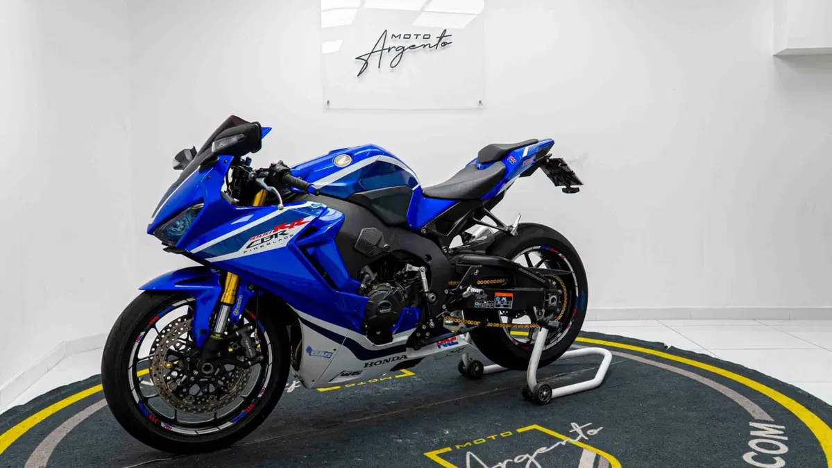 Honda CBR 1000 RR Fireblade (2017 - 19) (10)