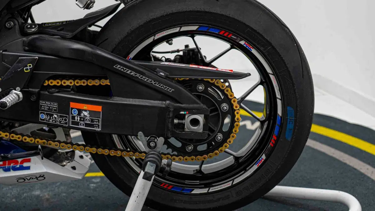 Honda CBR 1000 RR Fireblade (2017 - 19) (18)