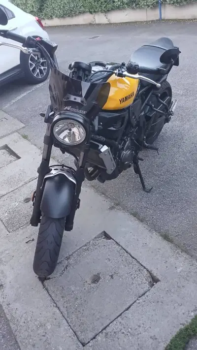 Yamaha XSR 700 ABS 60th Anniversary (2016 - 18) usata